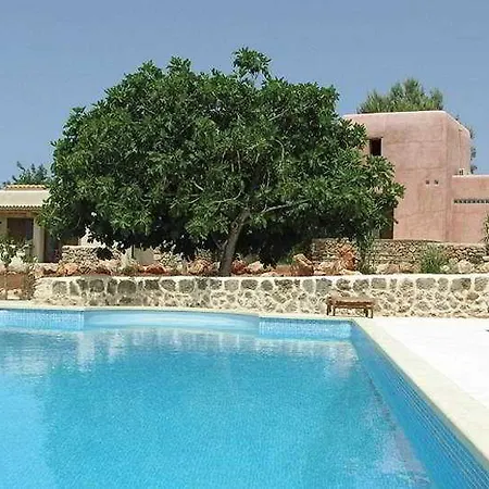 Xarc Çiftlik konaklama Santa Eularia des Riu